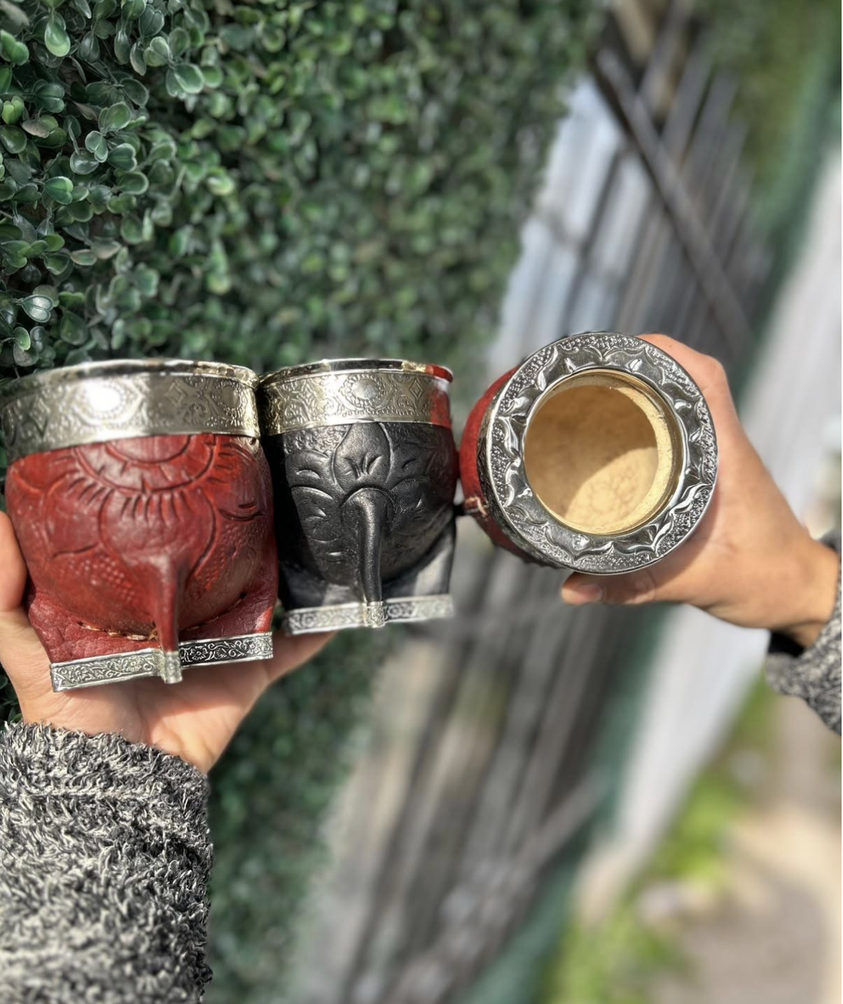 Imperial cuero repujado con refuerzo de alpaca $27.000