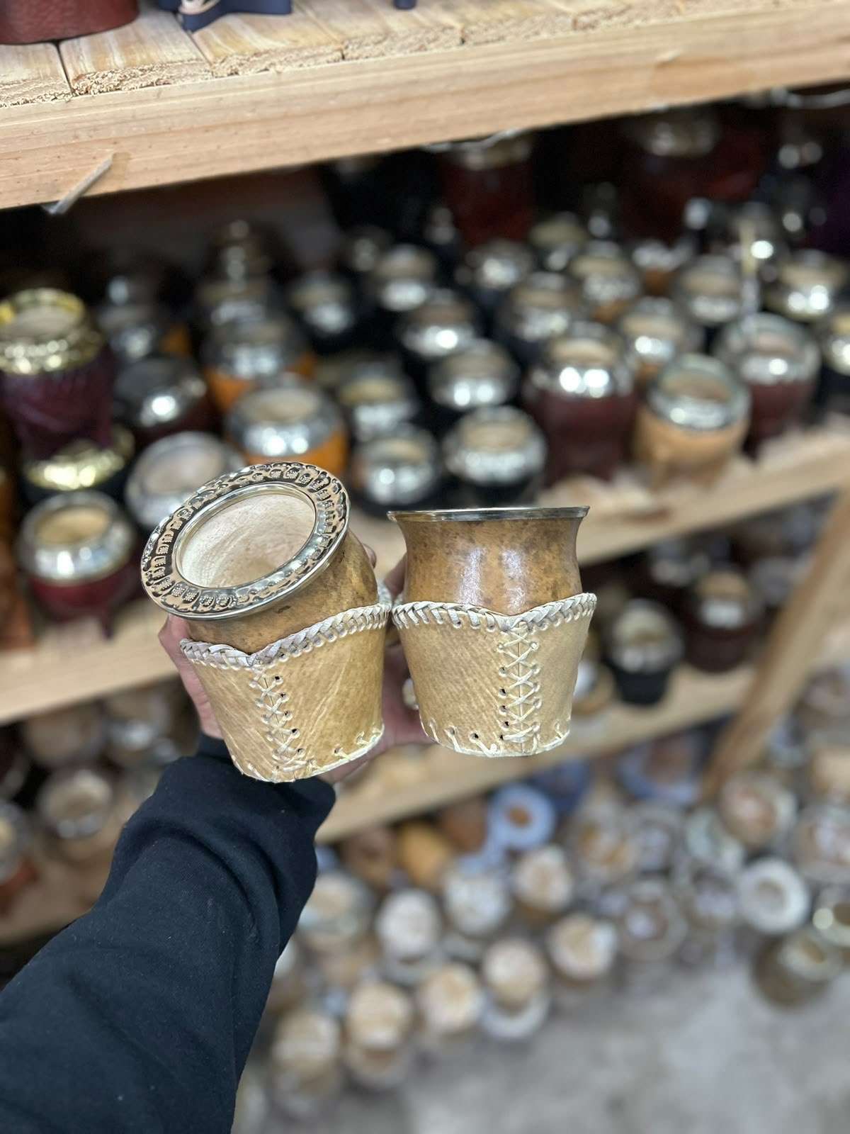 Camionero criollo con base canasta y virola de alpaca cincelada
